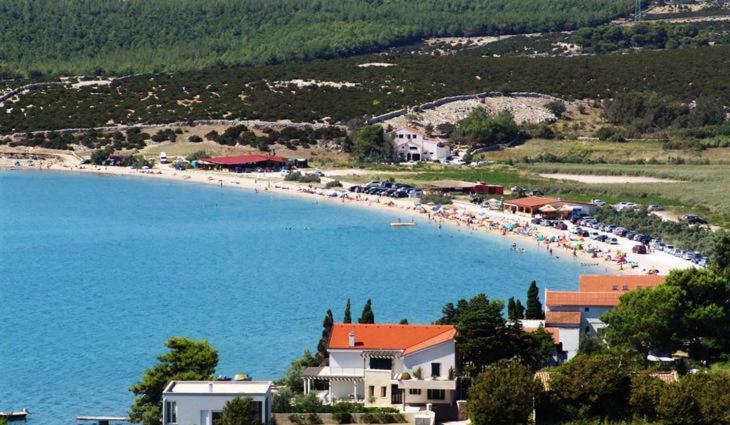 Apartments Loncar-Near Zrce Beach Novalja Bagian luar foto